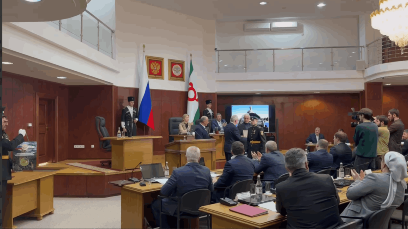 Первого парламентского ордена Ингушетии удостоен Идрис Зязиков Первого парламентского ордена Ингушетии удостоен Идрис Зязиков