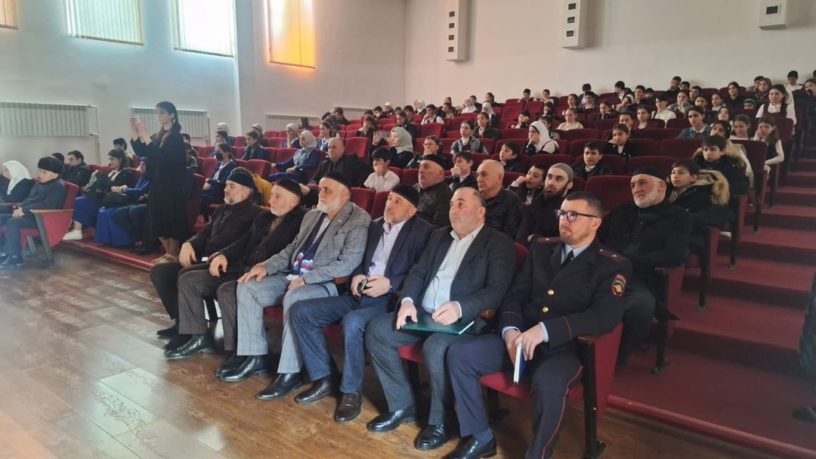 В Малгобекском районе Ингушетии провели акцию «Разговор о жизни без террора» В Малгобекском районе Ингушетии провели акцию «Разговор о жизни без террора»
