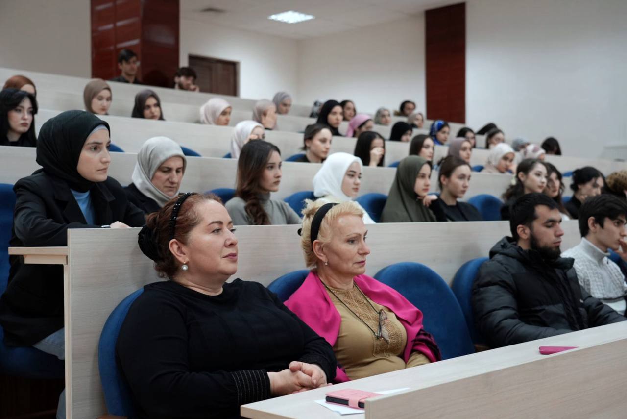 В госуниверситете Ингушетии прошла дискуссия на тему «Молодежь против террора» 