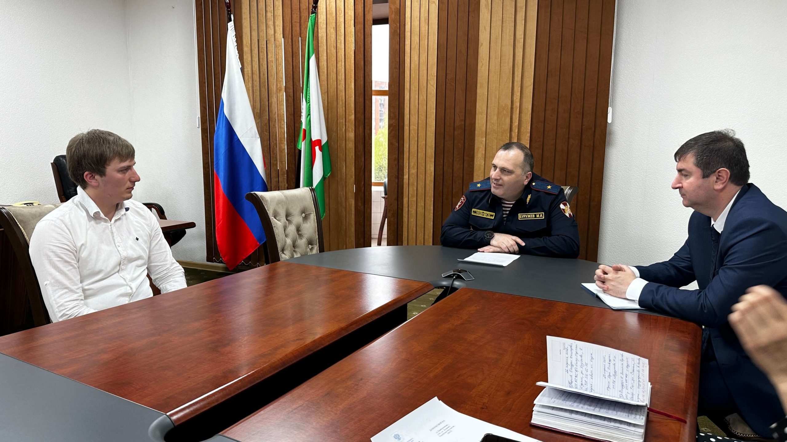 Начальник Управления Росгвардии по Ингушетии провел прием граждан Начальник Управления Росгвардии по Ингушетии провел прием граждан