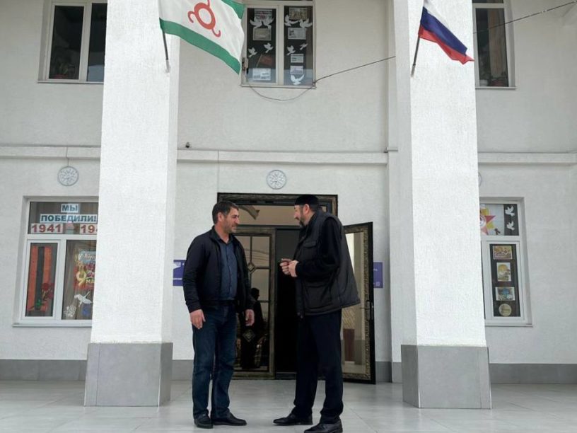 В Малгобекском районе проверили готовность ДК к празднованию Дня Победы В Малгобекском районе проверили готовность ДК к празднованию Дня Победы