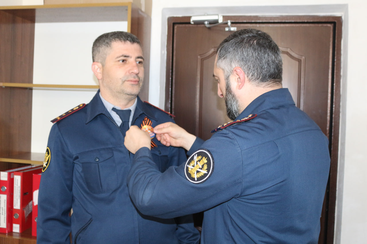 Сотрудники ОФСИН по Ингушетии присоединились к акции «Георгиевская ленточка» Сотрудники ОФСИН по Ингушетии присоединились к акции «Георгиевская ленточка»