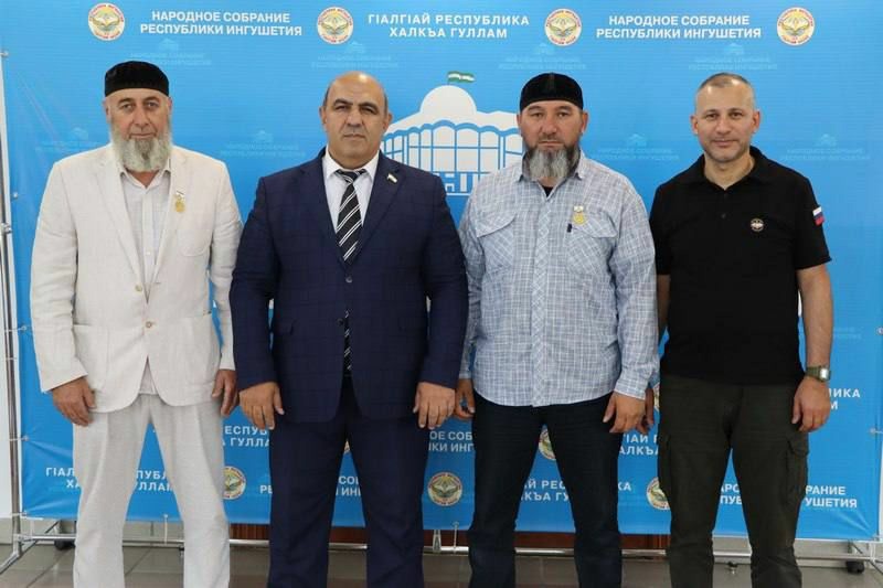 В парламенте Ингушетии обсудили перспективы развития ветеранского движения В парламенте Ингушетии обсудили перспективы развития ветеранского движения