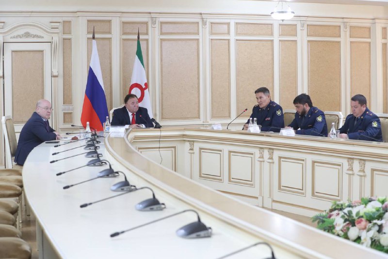 Главе Ингушетии представили нового руководителя отдела ФСИН по региону Главе Ингушетии представили нового руководителя отдела ФСИН по региону