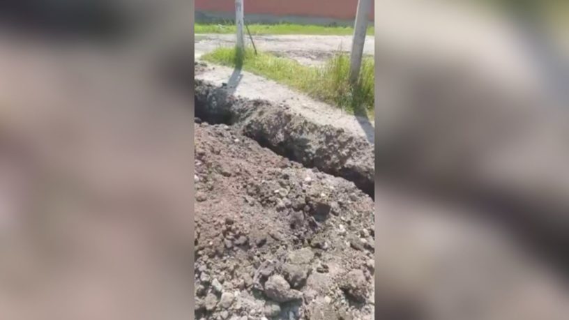 В Назрани на улице Дружбы обновляют водопроводные сети