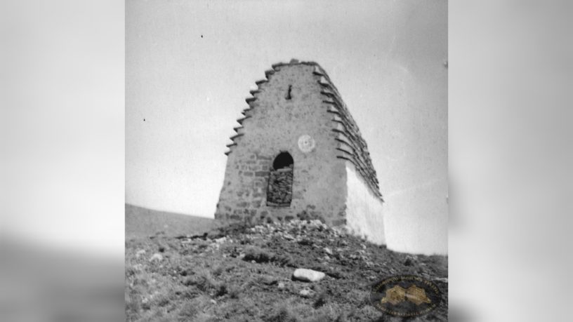 Историки получили редкие фото святилища «Мят-Сели» в горной Ингушетии Историки получили редкие фото святилища «Мят-Сели» в горной Ингушетии