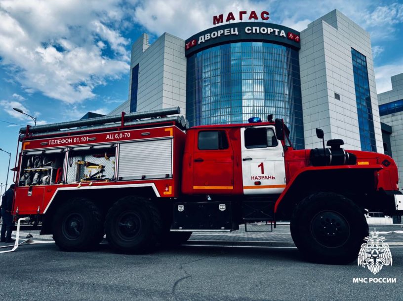 Во Дворце спорта «Магас» в Назрани прошли пожарно-тактические учения Во Дворце спорта «Магас» в Назрани прошли пожарно-тактические учения