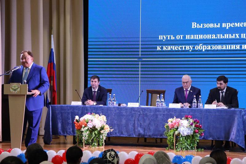 Власти Ингушетии будут поощрять творческие коллективы школ и детских садов Власти Ингушетии будут поощрять творческие коллективы школ и детских садов