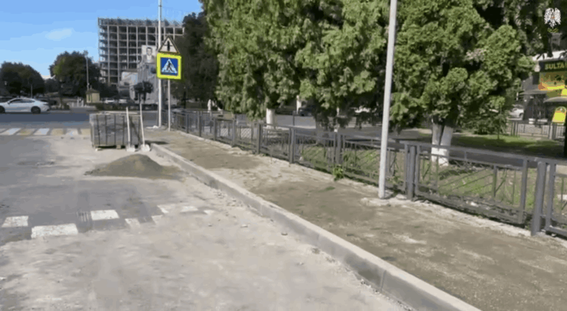 В Назрани на проспекте Базоркина начались работы по устройству нового тротуара