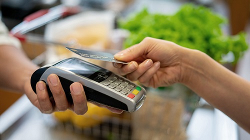 За год в Ингушетии на 14% увеличилось количество банковских карт