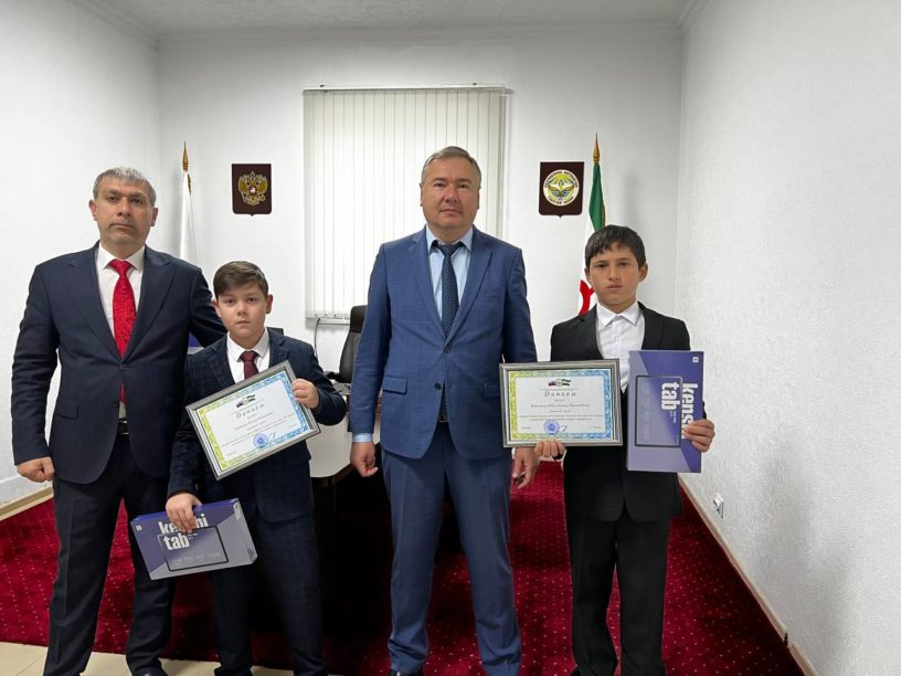 В Миннаце Ингушетии чествовали лауреатов конкурса «Да миру, нет террору»