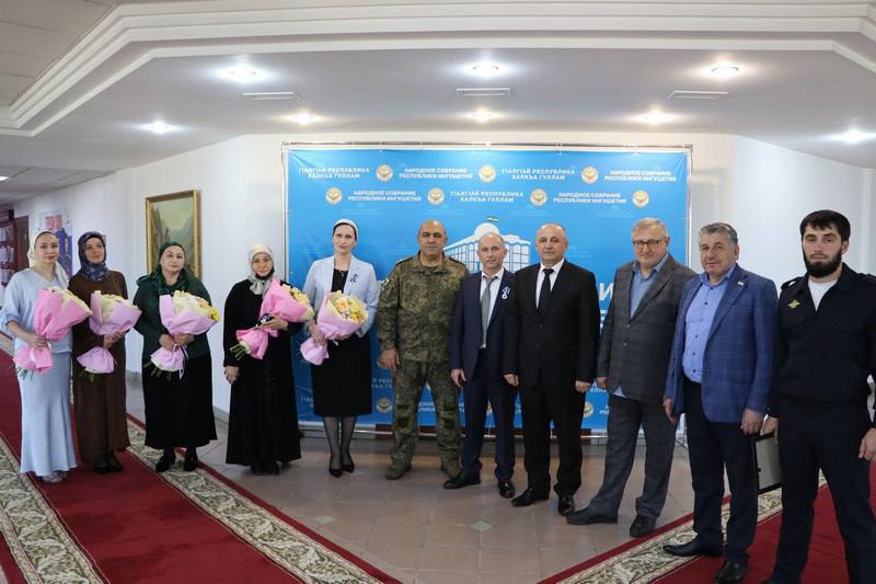В парламенте Ингушетии организовали встречу с учителями В парламенте Ингушетии организовали встречу с учителями
