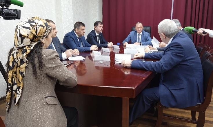 Заместитель полпреда в СКФО Андрей Шабалин провел прием граждан в Ингушетии Заместитель полпреда в СКФО Андрей Шабалин провел прием граждан в Ингушетии