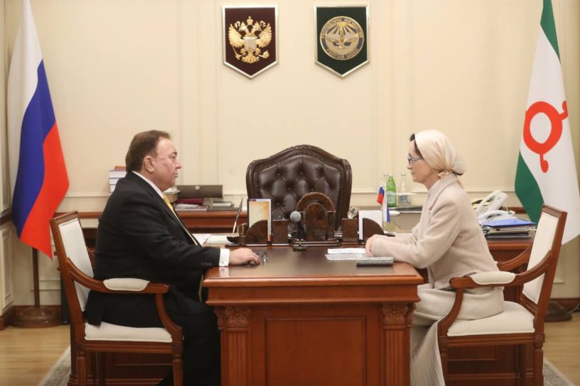 Глава Ингушетии провел рабочую встречу с директором филиала ППК «Роскадастр» Глава Ингушетии провел рабочую встречу с директором филиала ППК «Роскадастр»