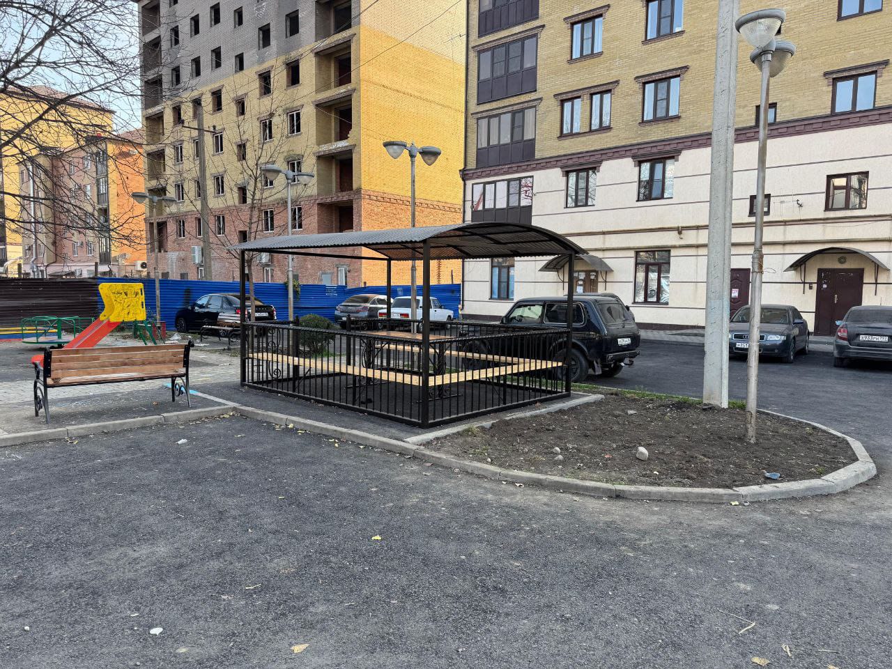 В Карабулаке Ингушетии благоустроили две детские игровые площадки В Карабулаке Ингушетии благоустроили две детские игровые площадки