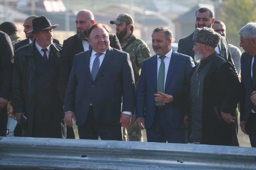 В селе Средние Ачалуки Ингушетии открыли обновленный мост  