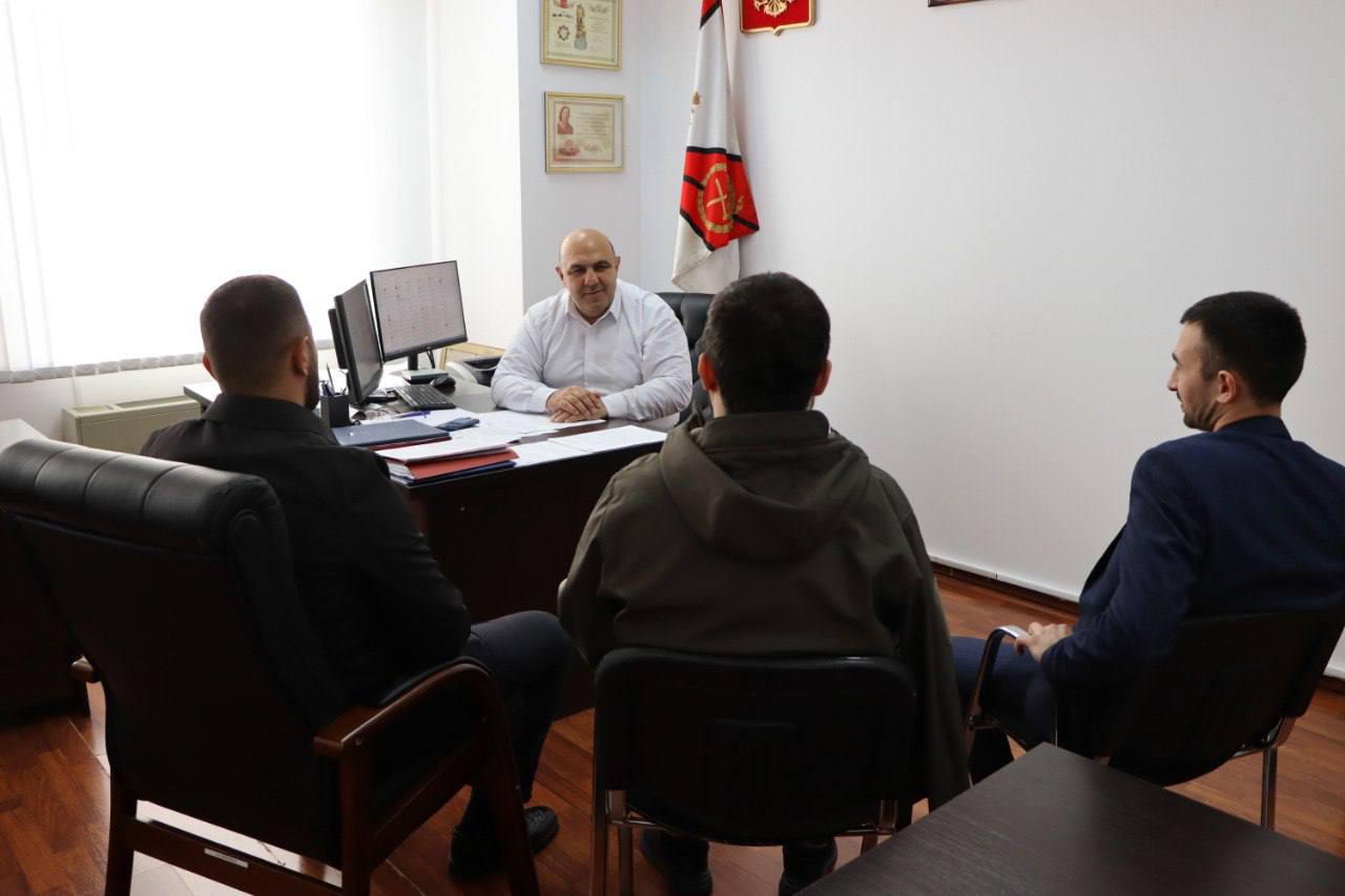 В парламенте Ингушетии состоялась встреча с участниками СВО В парламенте Ингушетии состоялась встреча с участниками СВО