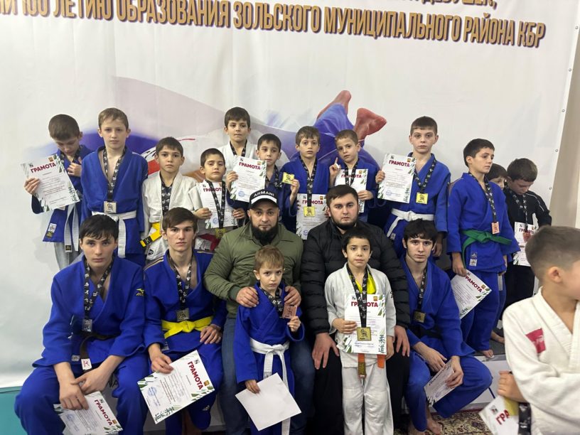 Юные дзюдоисты из Гамурзиевской школы № 8 Назрани стали призерами турнира в КБР
