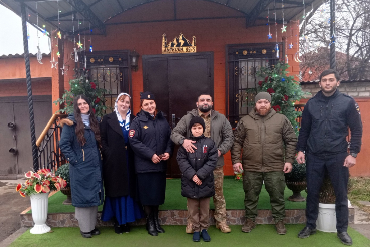 Полицейские Карабулака поздравили с Днем рождения своего 11-летнего подопечного