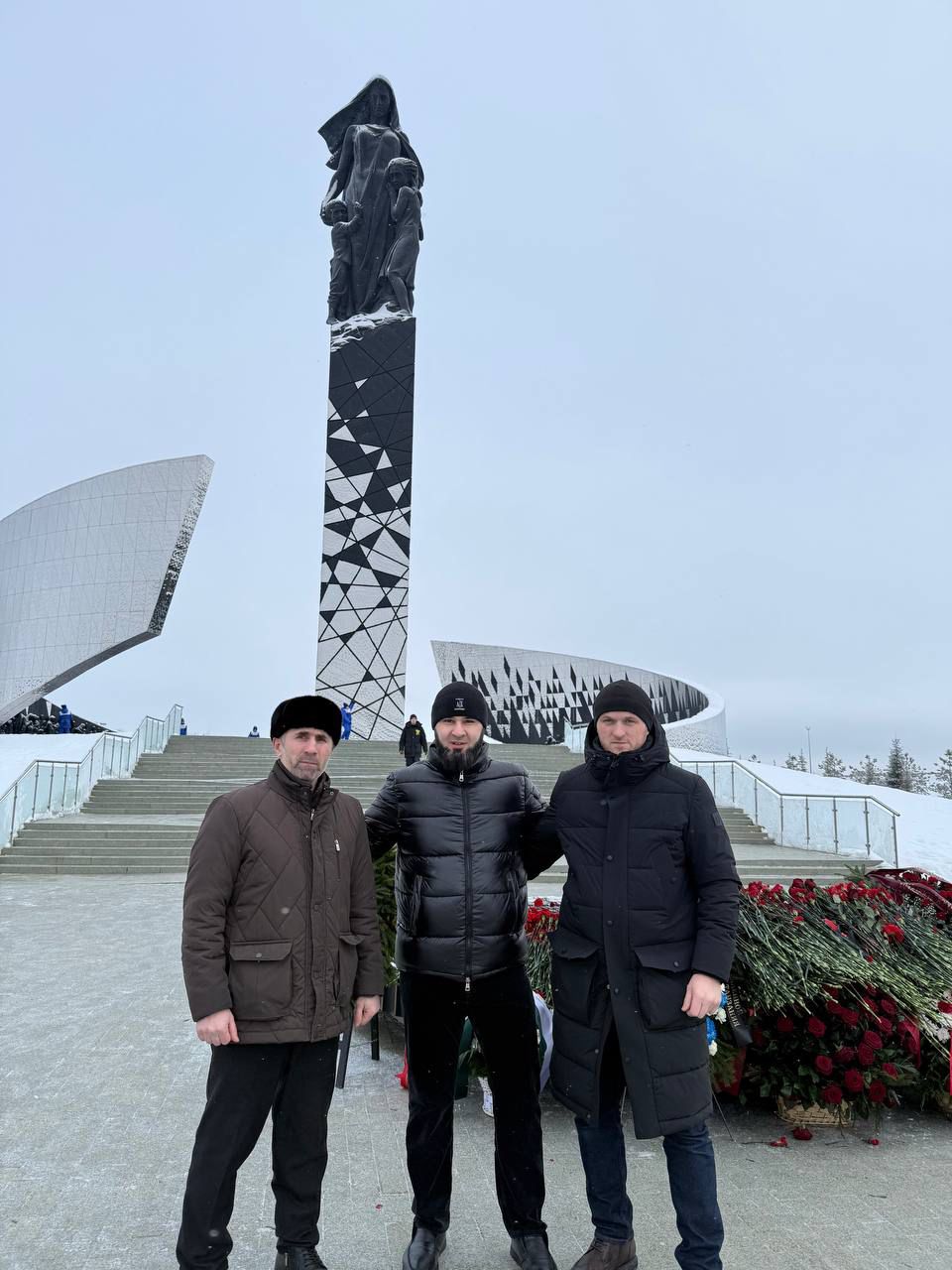 Представители Ингушетии побывали на памятном мероприятии в Ленинградской области 