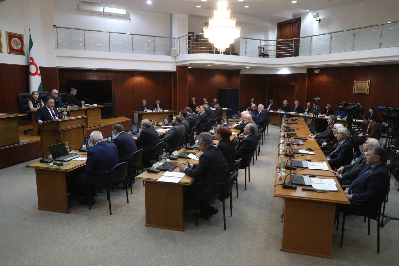 Глава Ингушетии высоко оценил помощь Микаила Гуцериева в развитии региона 