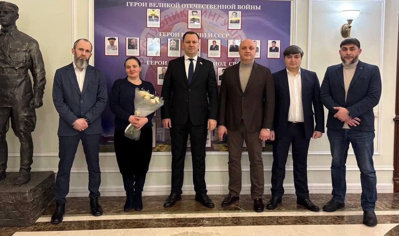 В постпредстве Ингушетии в Москве чествовали столичных медиков, уроженцев региона