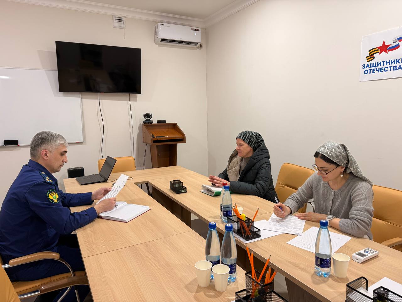 Прокурор Назрани провел прием в филиале фонда «Защитники Отечества» по Ингушетии