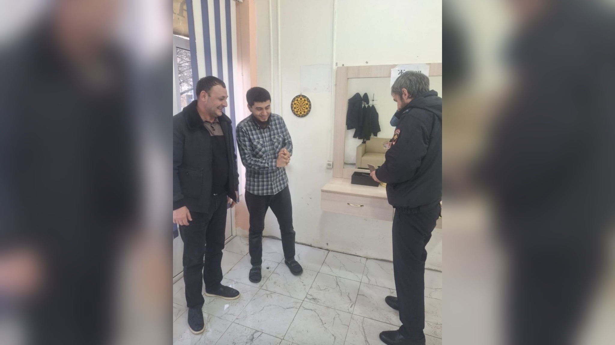 В Назрановском районе Ингушетии проведены рейды по местам проживания мигрантов В Назрановском районе Ингушетии проведены рейды по местам проживания мигрантов