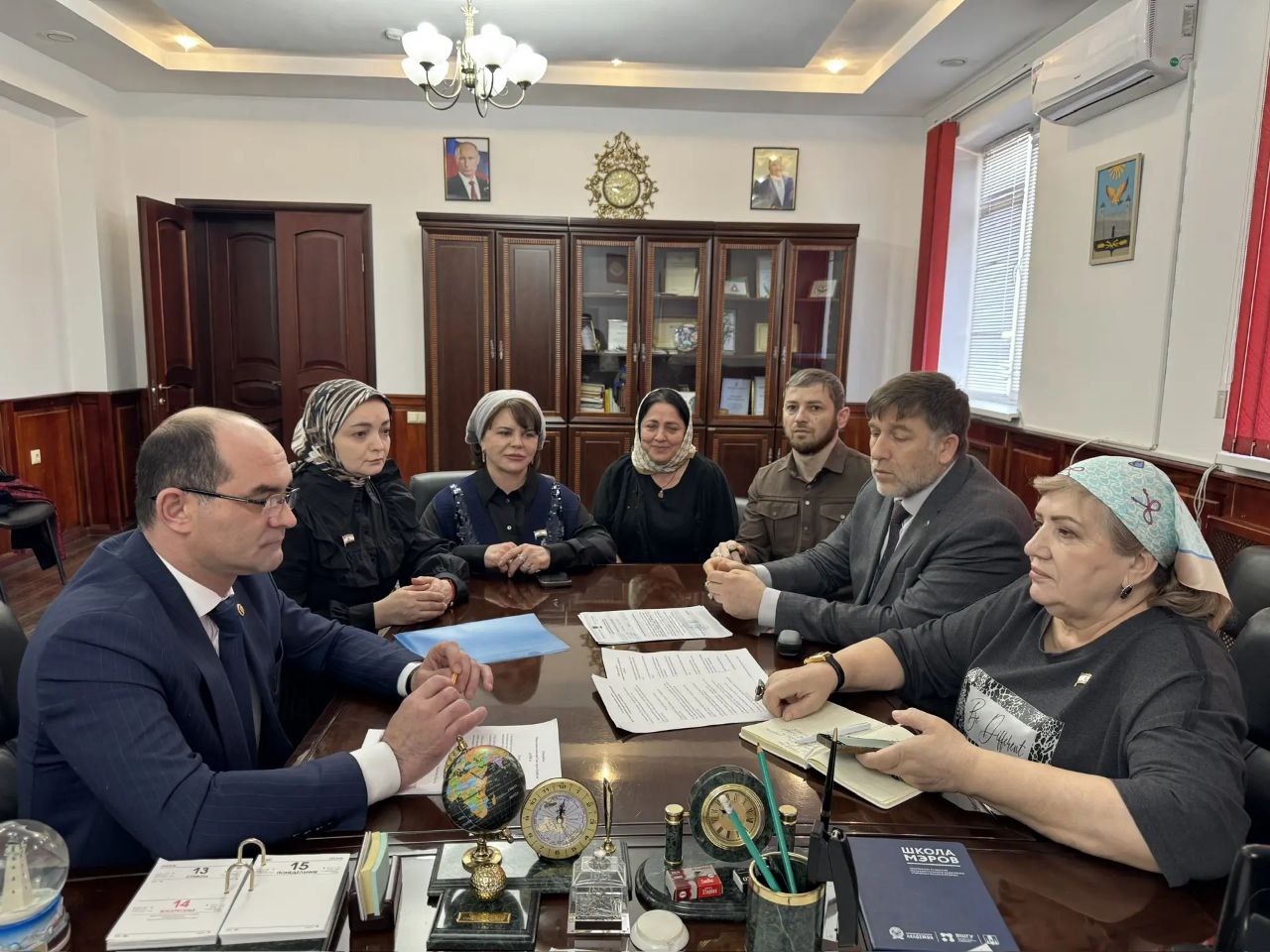 Мэр Карабулака Ингушетии обсудил с общественниками вопросы взаимодействия