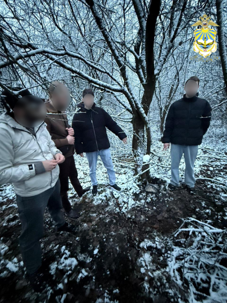 Два москвича разложили по тайникам в Ингушетии более 5 кг наркотиков Два москвича разложили по тайникам в Ингушетии более 5 кг наркотиков