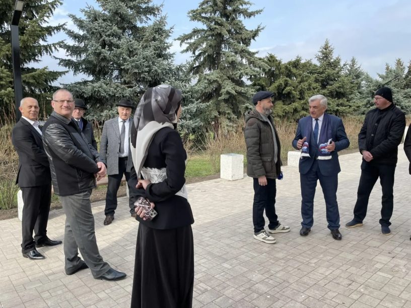 Ингушские единороссы проинспектировали обновленный парк и набережную в Назрани Ингушские единороссы проинспектировали обновленный парк и набережную в Назрани