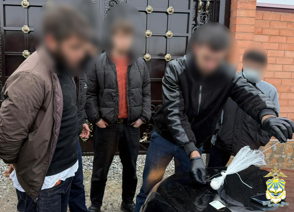 В Ингушетии задержаны подозреваемые в закладке 1,7 кг клефедрона