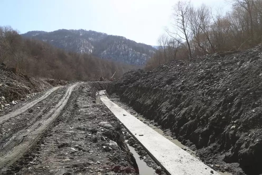 Глава Ингушетии проверил ход строительства водозабора на реке Асса Глава Ингушетии проверил ход строительства водозабора на реке Асса