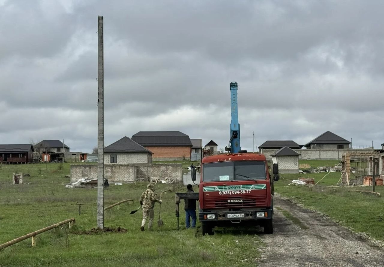 Ингушский сенатор Микаил Илезов оказал помощь семье участника СВО из Карабулака Ингушский сенатор Микаил Илезов оказал помощь семье участника СВО из Карабулака
