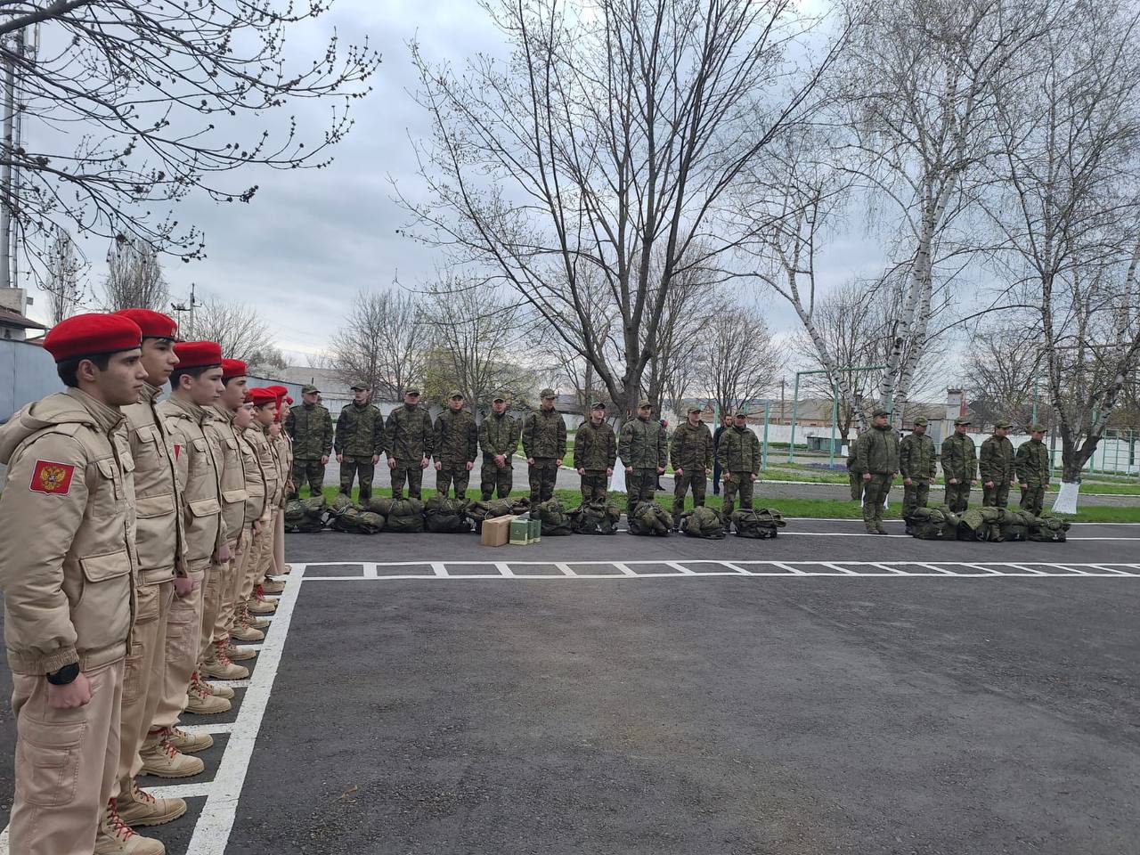 Юнармейцы Ингушетии проводили новобранцев на службу в армию