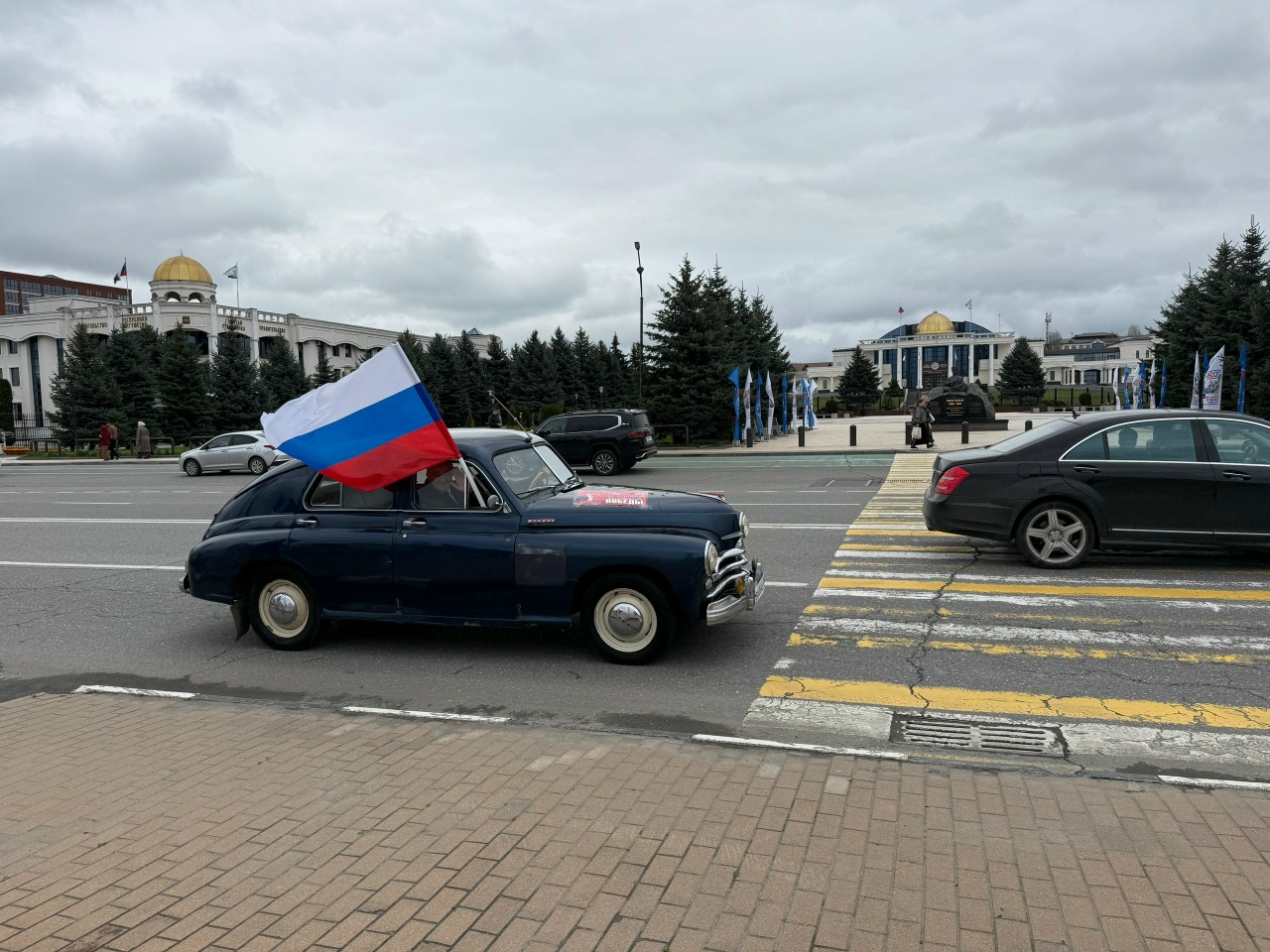 В Ингушетии провели автопробег в преддверии акции «Диктант Победы» В Ингушетии провели автопробег в преддверии акции «Диктант Победы»