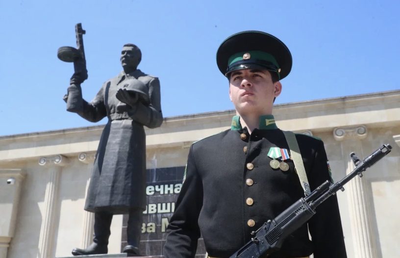 В Малгобеке вспоминали ратный подвиг защитников города воинской славы