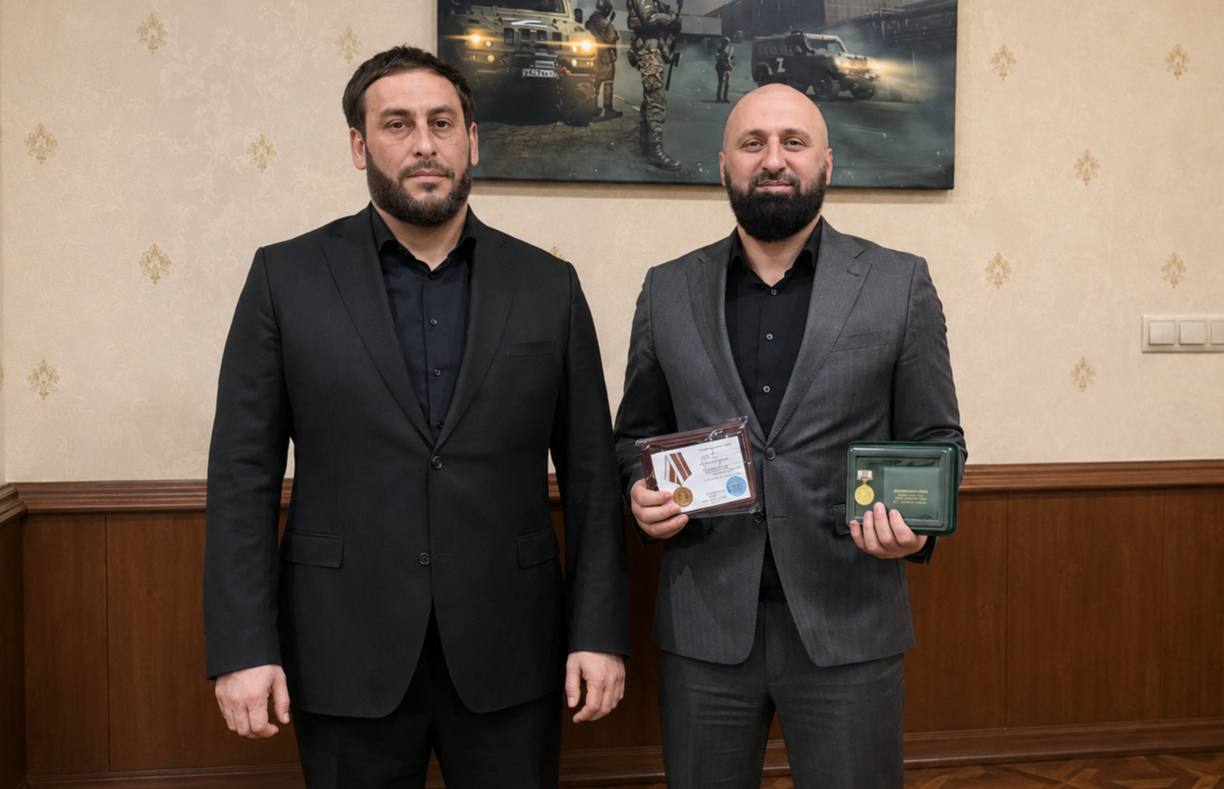 Зампред Коммолодежи Ингушетии награжден медалью за помощь бойцам СВО