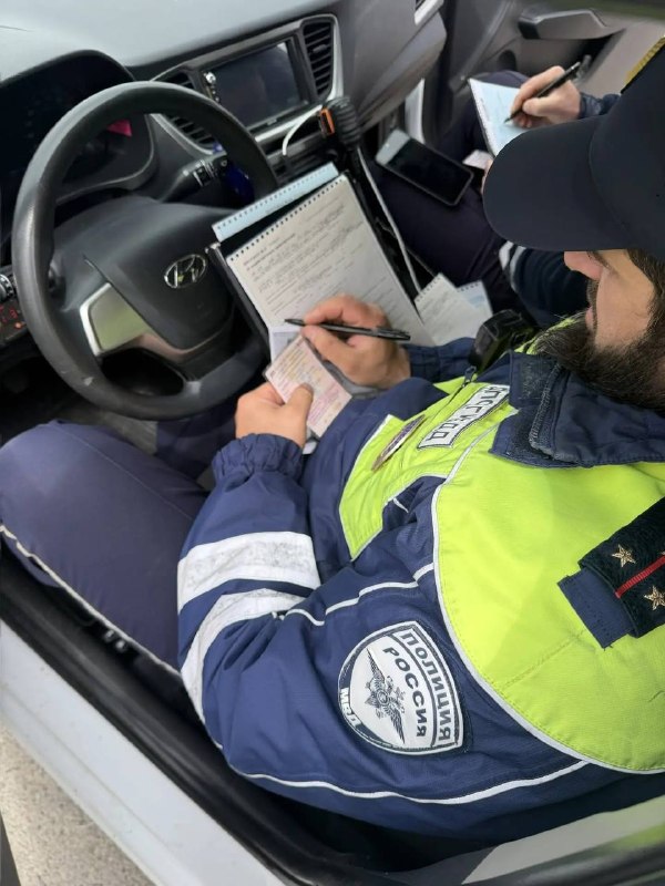 При проведении рейда в Малгобеке госавтоинспекторы выявили 120 нарушений 