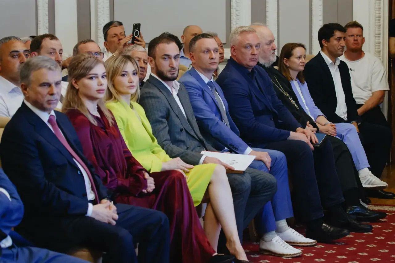 Представители Ингушетии приняли участие в форуме «Грузины России» Представители Ингушетии приняли участие в форуме «Грузины России»