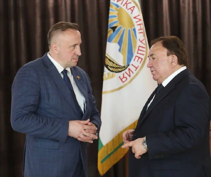 С замруководителя ВРНС Михаилом Ивановым встретился Махмуд-Али Калиматов 