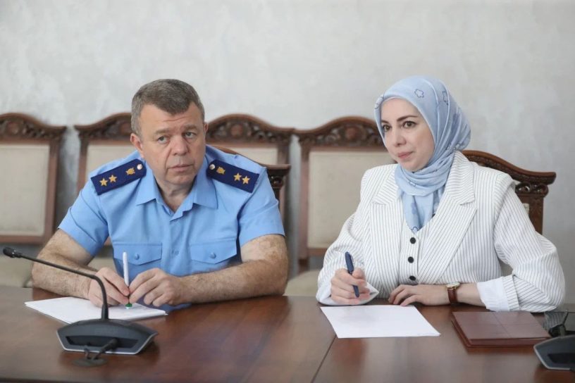 Прокурор Ингушетии и Уполномоченный по правам ребенка провели прием граждан 