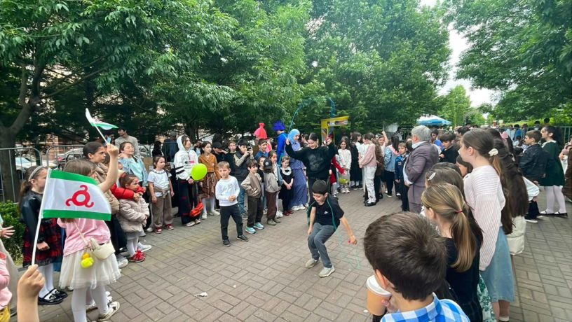 Семейный фестиваль ко Дню защиты детей прошел в Магасе