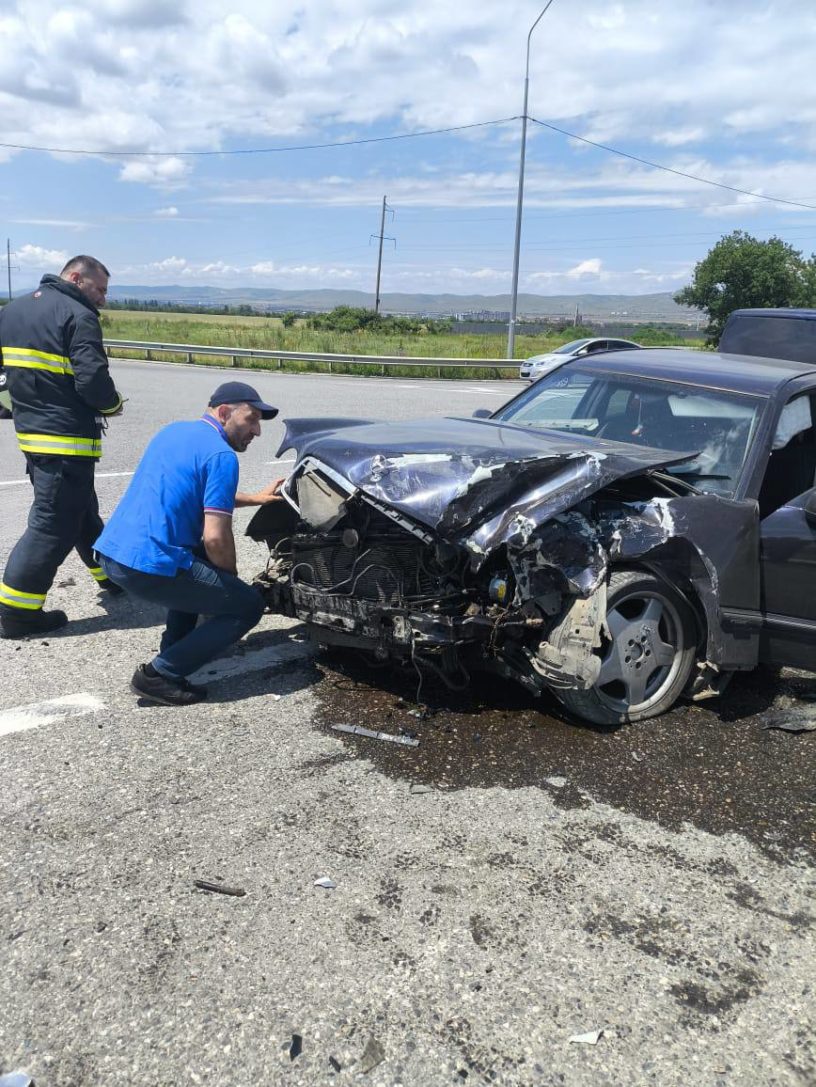 Пять детей и двое взрослых пострадали в ДТП в Сунженском районе Ингушетии 