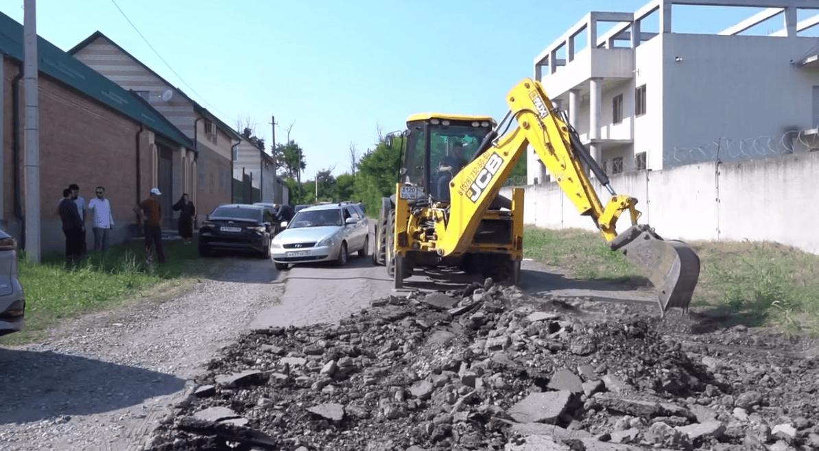 В Назрани начали модернизацию комплекса улиц Темирханова, Лесной и Муцольгова