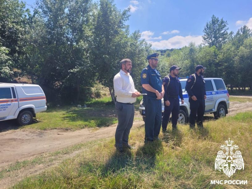 В селе Нестеровское Ингушетии провели профилактический рейд на берегу реки Асса