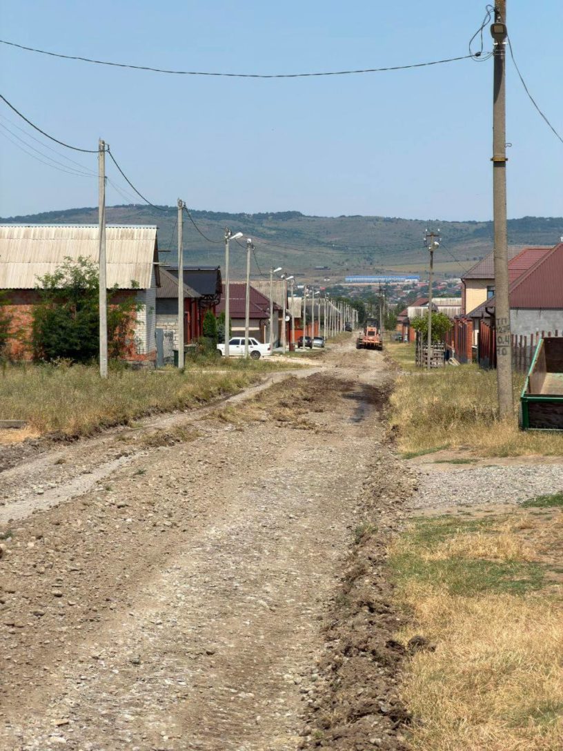 Благоустройство улиц продолжается в селе Сагопши Малгобекского района