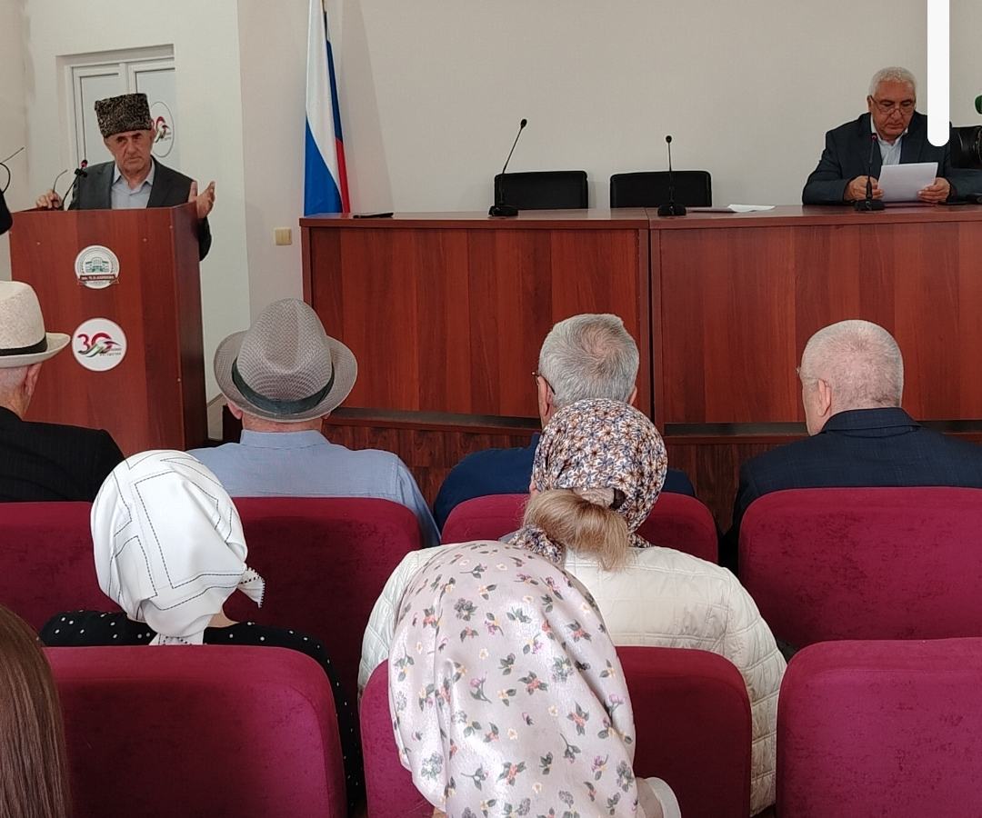 Литераторы Ингушетии поделились опытом художественного перевода Литераторы Ингушетии поделились опытом художественного перевода