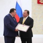 Калиматов поздравил премьер-министра Ингушетии Сластенина с днем рождения Калиматов поздравил премьер-министра Ингушетии Сластенина с днем рождения